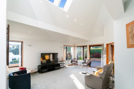 Photo of property in 29 Treasure Grove, Hataitai, Wellington, 6021