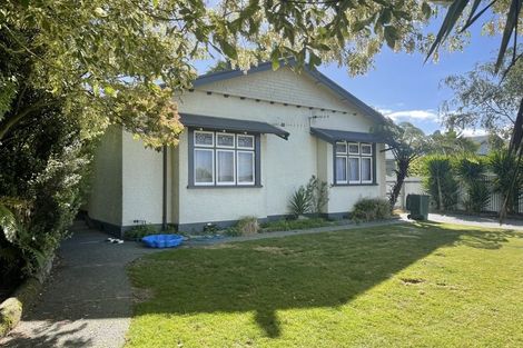 Photo of property in 1/900 Heretaunga Street East, Parkvale, Hastings, 4122