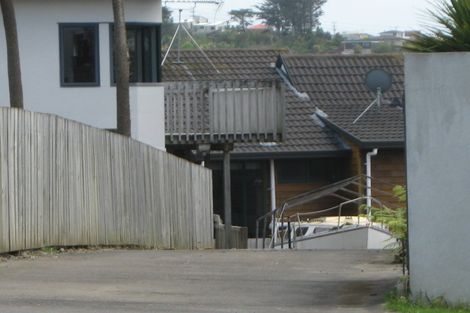 Photo of property in 844a Whangaparaoa Road, Manly, Whangaparaoa, 0930