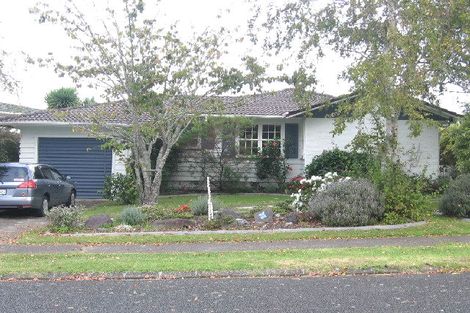 Photo of property in 10 Imatra Place, Sunnyhills, Auckland, 2010