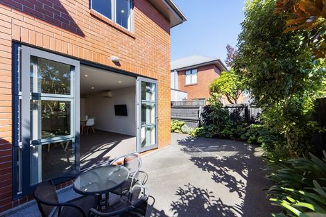 Photo of property in 71b Mandeville Street, Riccarton, Christchurch, 8011
