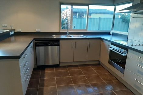 Photo of property in 2 Norfolk Street, Tamatea, Napier, 4112