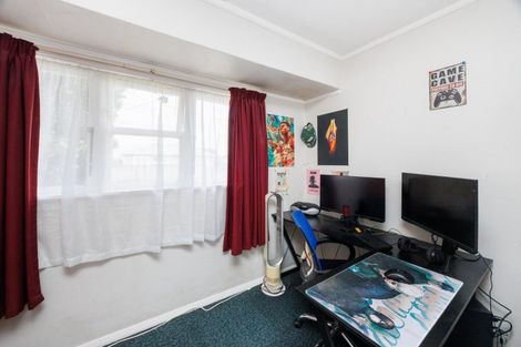 Photo of property in 3 Collins Crescent, Feilding, 4702