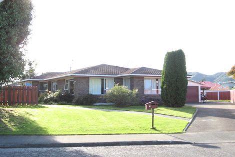 Photo of property in 2 Brandon Street, Otaki, 5512