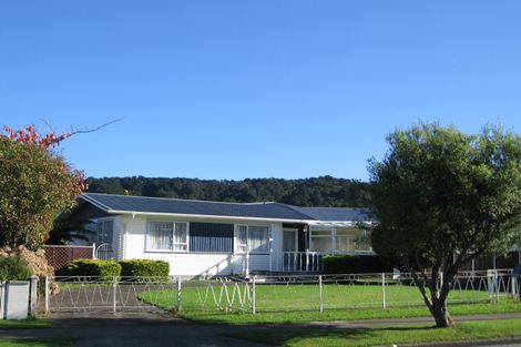 Photo of property in 11 Momona Street, Wainuiomata, Lower Hutt, 5014
