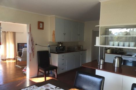 Photo of property in 2 Evergreen Crescent, Trentham, Upper Hutt, 5018