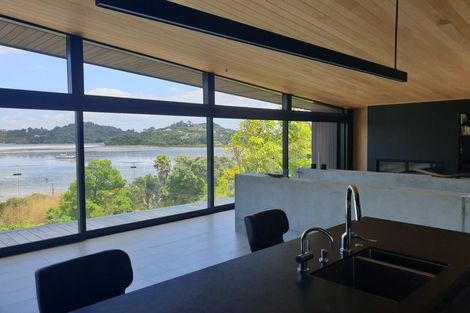 Photo of property in 90 Harbour View Road, Coromandel, 3581