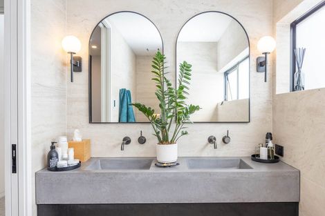 Photo of property in 43 Saint Andrews Terrace, St Andrews, Hamilton, 3200