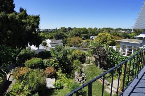 Photo of property in 10a Radnor Street, Hamilton Central, Hamilton, 3204