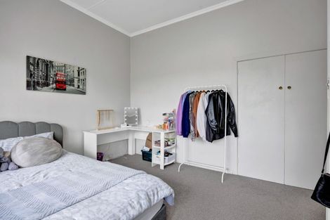 Photo of property in 19 Brookes Street, Inglewood, 4330