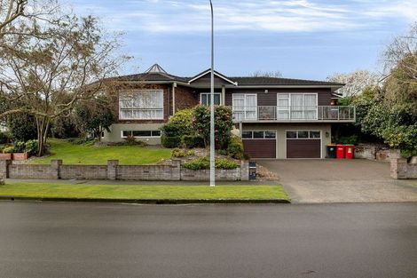 Photo of property in 23 Chilton Grove, Hokowhitu, Palmerston North, 4410