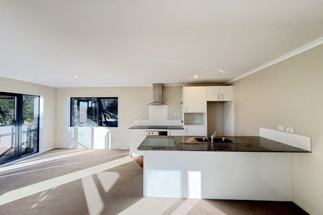 Photo of property in 86b Royal View Road, Te Atatu South, Auckland, 0610