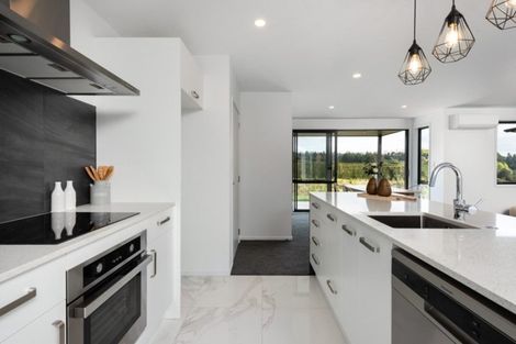 Photo of property in 4 Hera Lane, Pyes Pa, Tauranga, 3112