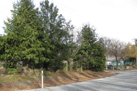 Photo of property in 295 Riverbank Road, Wanaka, 9382