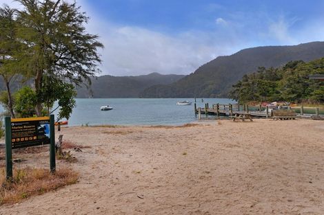 Photo of property in 4 Lagoon Street, Torrent Bay, Takaka, 7183