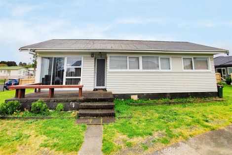 Photo of property in 70 Raglan Street, Mangere East, Auckland, 2024
