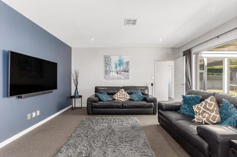 Photo of property in 28 Nelson Avenue, Aotea, Porirua, 5024