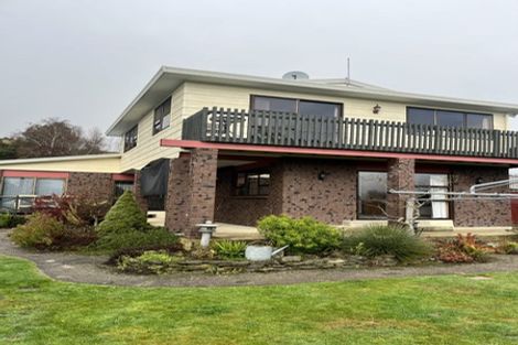 Photo of property in 11 Greenhithe Street, Waihola, Milton, 9073