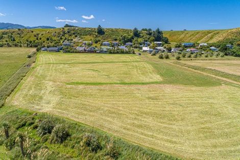 Photo of property in 97 Lake Ferry Road, Lake Ferry, Featherston, 5772