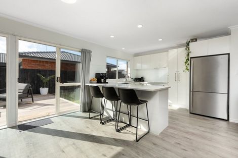 Photo of property in 6a Marwood Place, Mount Maunganui, 3116