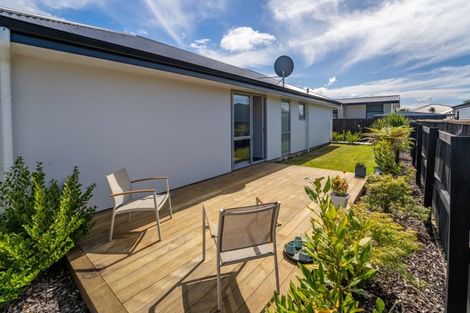 Photo of property in 5 Kuini Place, Motueka, 7120
