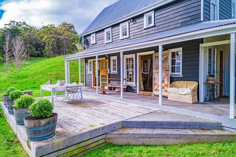 Photo of property in 387 Johns Way, Martinborough, Carterton, 5784