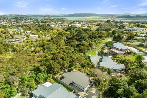 Photo of property in 35 Harbour View Road, Onerahi, Whangarei, 0110
