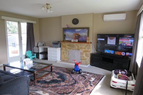 Photo of property in 69 Withells Road, Avonhead, Christchurch, 8042