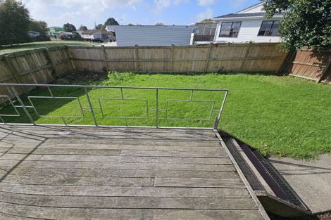 Photo of property in 1/27 Silver Creek Road, Weymouth, Auckland, 2103