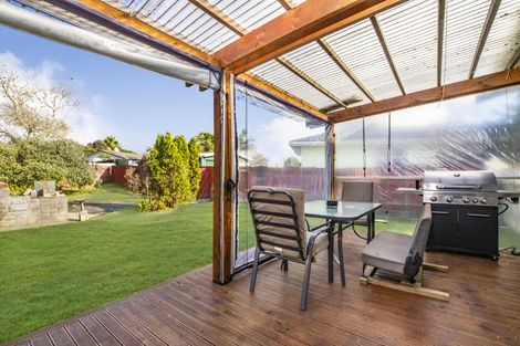 Photo of property in 12 Jupiter Street, Rosehill, Papakura, 2113