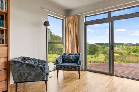 Photo of property in 127d Oruawharo Road, Topuni, Wellsford, 0975