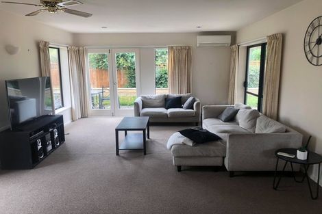 Photo of property in 2/617 Fergusson Drive, Trentham, Upper Hutt, 5018