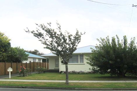 Photo of property in 96 Fraser Crescent, Elderslea, Upper Hutt, 5018