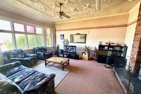 Photo of property in 220 Clyde Street, Balclutha, 9230