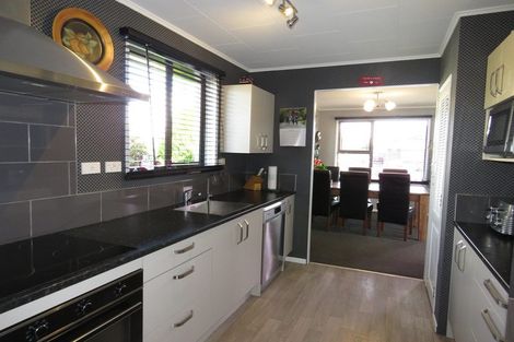 Photo of property in 153 Cunningham Crescent, Grasmere, Invercargill, 9810