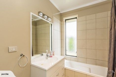 Photo of property in 9h Barnaby Road, Tuakau, 2121