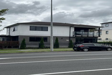 Photo of property in 1 Wyon Way, Flat Bush, Auckland, 2016