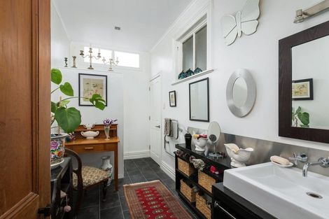 Photo of property in 713 Mackay Street, Thames, 3500