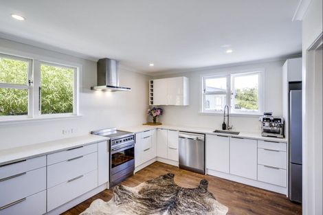 Photo of property in 5 Kia Toa Lane, Hastings, 4122