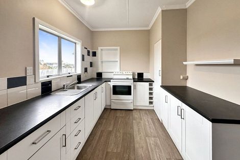 Photo of property in 65 Swiss Avenue, Gonville, Whanganui, 4501