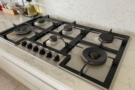 Photo of property in 6 Egret Court, Unsworth Heights, Auckland, 0632