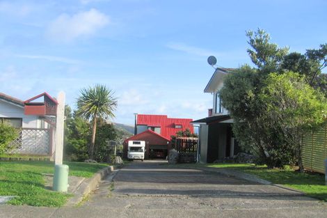 Photo of property in 32 Mercury Way, Whitby, Porirua, 5024