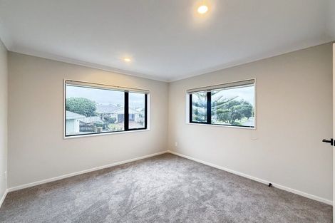 Photo of property in 38 Astoria Place, Northpark, Auckland, 2013