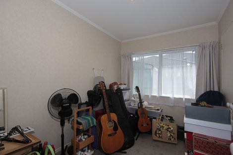 Photo of property in 63 Ngatai Road, Otumoetai, Tauranga, 3110