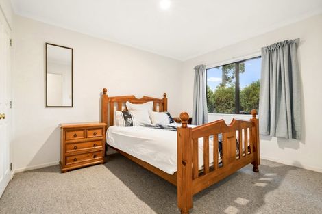 Photo of property in 24 Cloverlea Place, Pukekohe, 2120