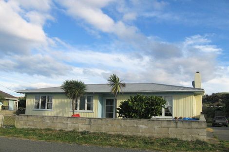 Photo of property in 24 Le Quesne Road, Bay View, Napier, 4104