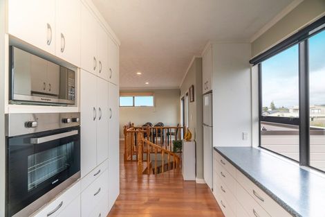 Photo of property in 4 Scott Avenue, Otaki Beach, Otaki, 5512
