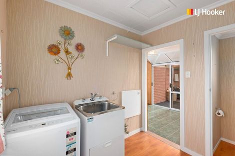 Photo of property in 3 Cargill Street, Milton, 9220