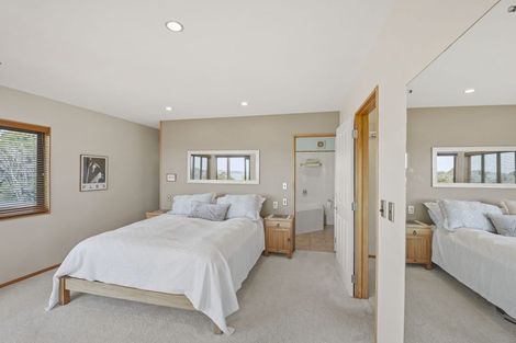 Photo of property in 31 Durness Place, Red Beach, 0932