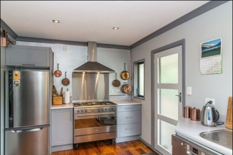 Photo of property in 44 Gavin Road, Raumati Beach, Paraparaumu, 5032